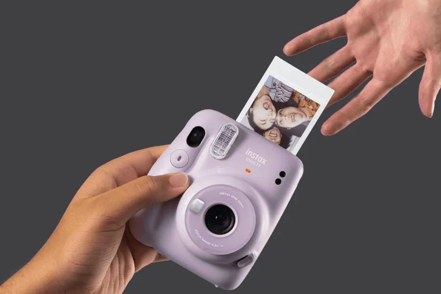 Aparat FujiFilm Instax mini 11 Charcoal Gray + 10 wkładów Instax mini